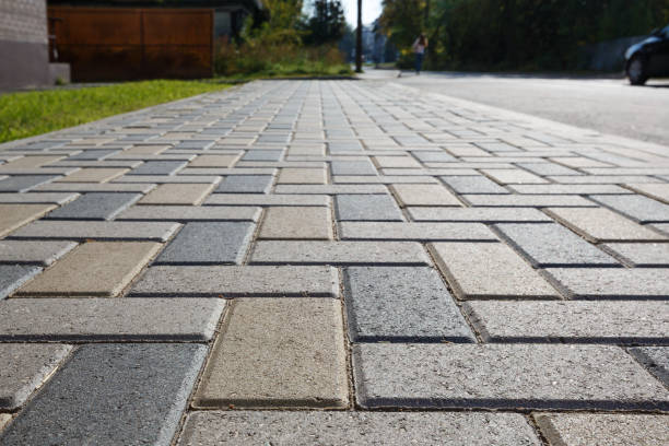 Best Interlocking Driveway Pavers  in Jennings, MO